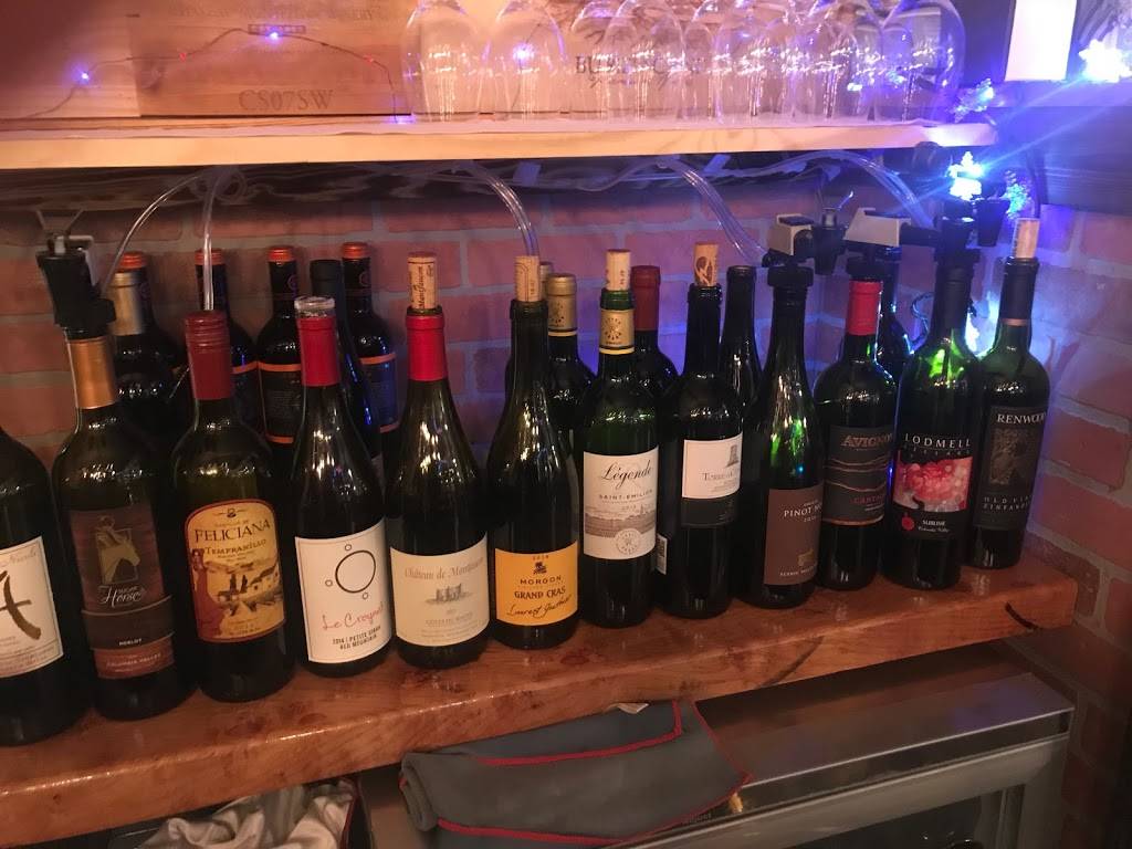 dVine Wine Bar | restaurant | 11227 NE State Hwy 104, Kingston, WA 98346, USA | 3602973010 OR +1 360-297-3010