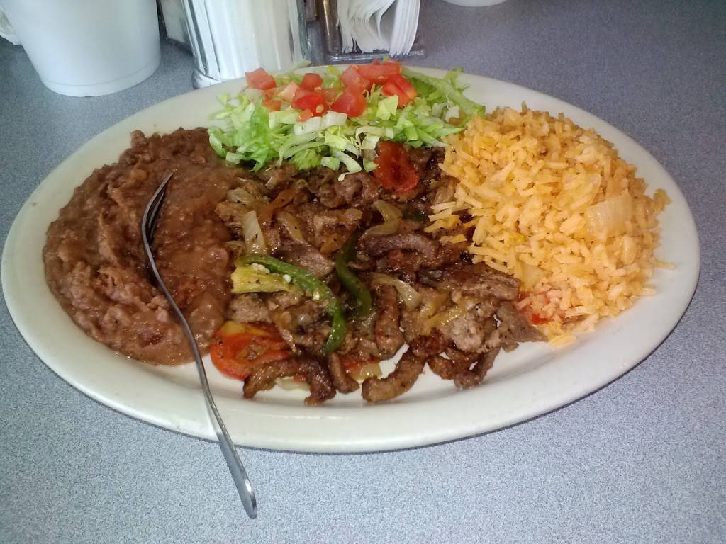Taqueria Hernandez | restaurant | 1712 N Austin St, Seguin, TX 78155, USA | 8303795067 OR +1 830-379-5067