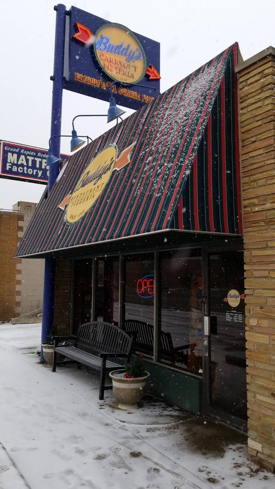 Buddys Pizza | meal takeaway | 32218 Woodward Ave, Royal Oak, MI 48073, USA | 2485498000 OR +1 248-549-8000