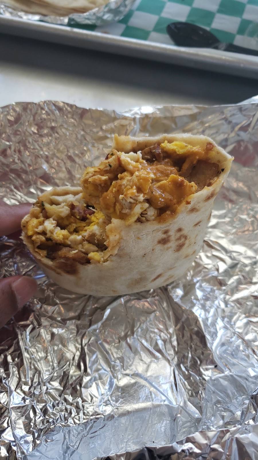 Estelas Fresh Mex | restaurant | 184 E Burlington St, Iowa City, IA 52240, USA | 3193546264 OR +1 319-354-6264