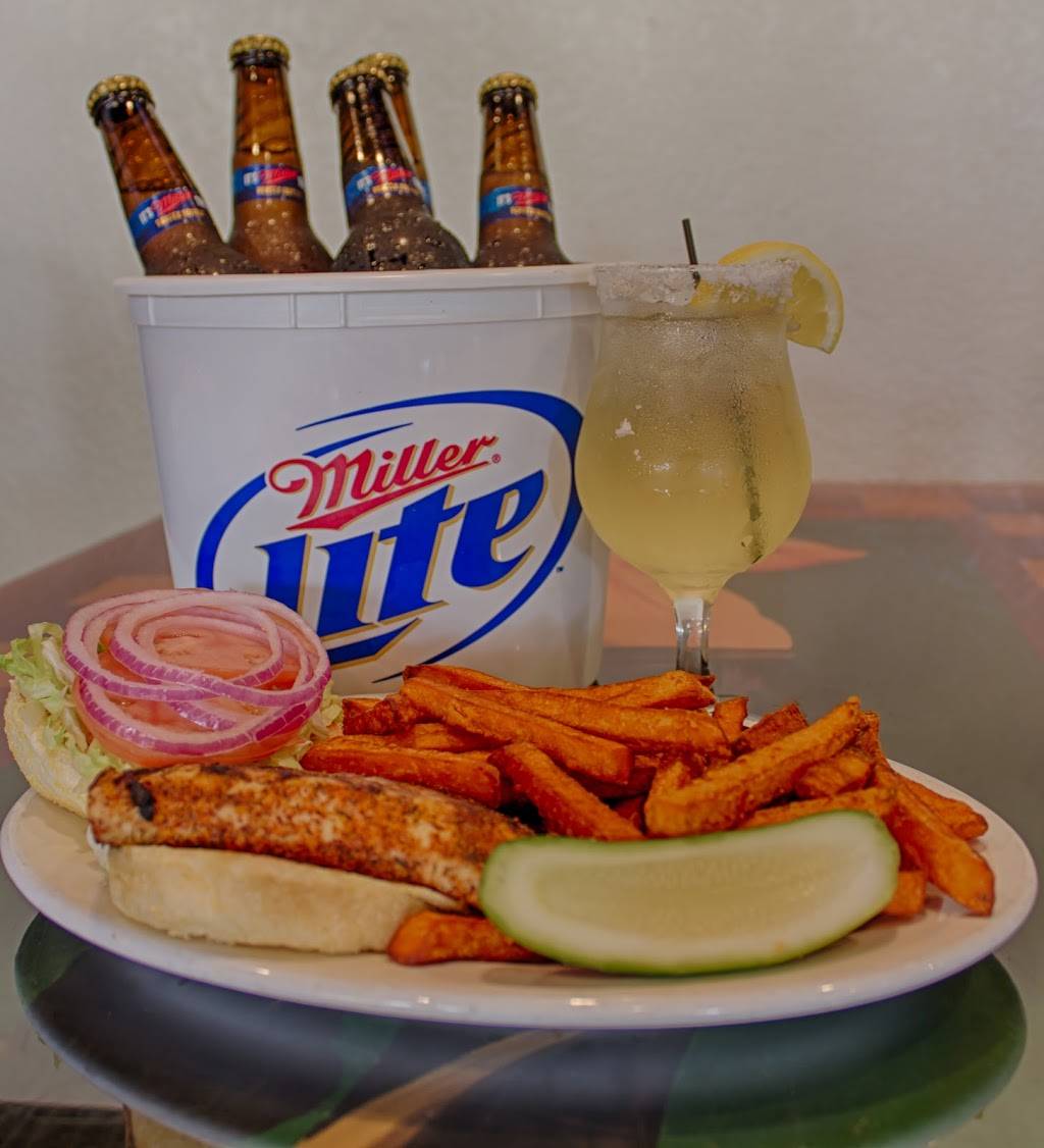 G.W. Sharkeys Raw Bar and Grill | restaurant | 10365 Royal Palm Blvd, Coral Springs, FL 33065, USA | 9543419990 OR +1 954-341-9990