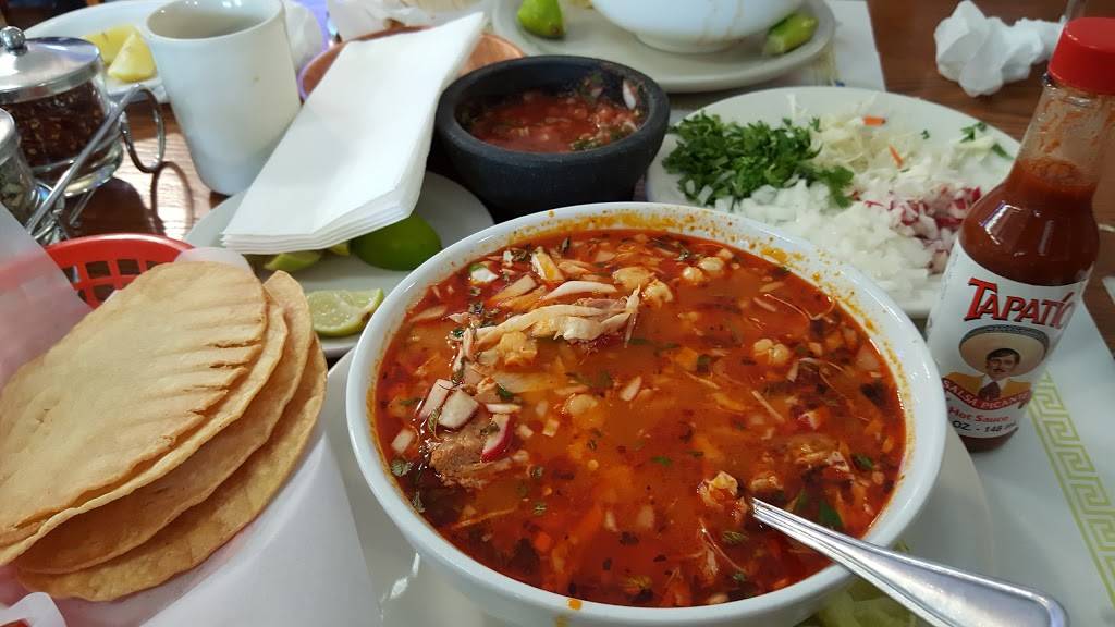 Flores Cafe | restaurant | 1804 E Carson St, Carson, CA 90745, USA | 3108309949 OR +1 310-830-9949