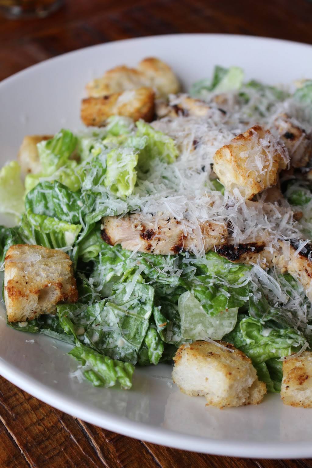 Hillgrove Tap | restaurant | 800 Hillgrove Ave, Western Springs, IL 60558, USA | 7082900055 OR +1 708-290-0055