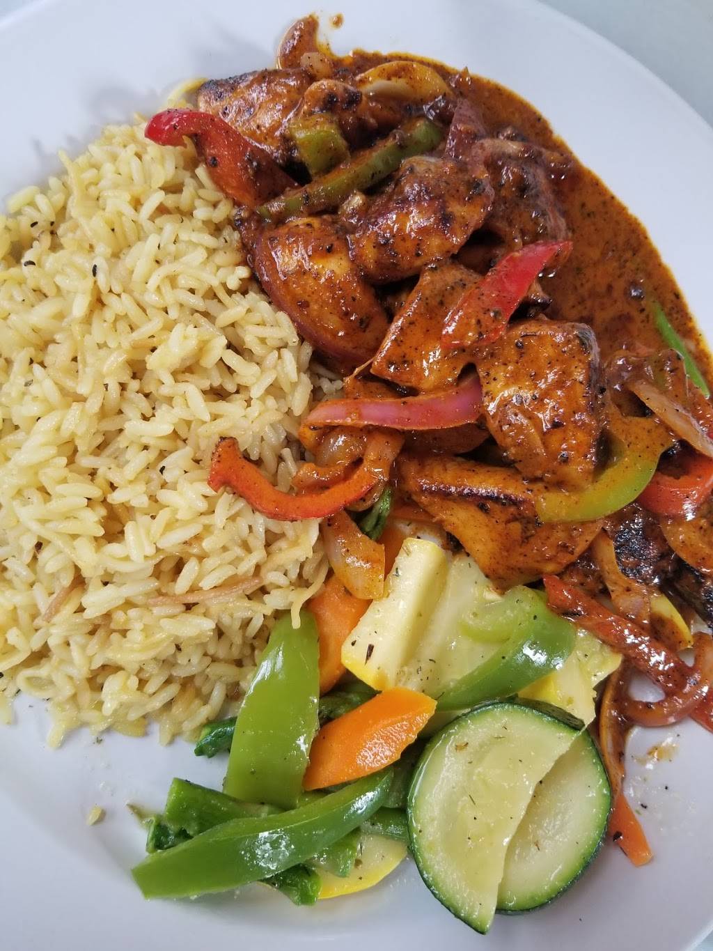 Downtown Club | restaurant | 2120 Kern St, Fresno, CA 93721, USA | 5593751367 OR +1 559-375-1367