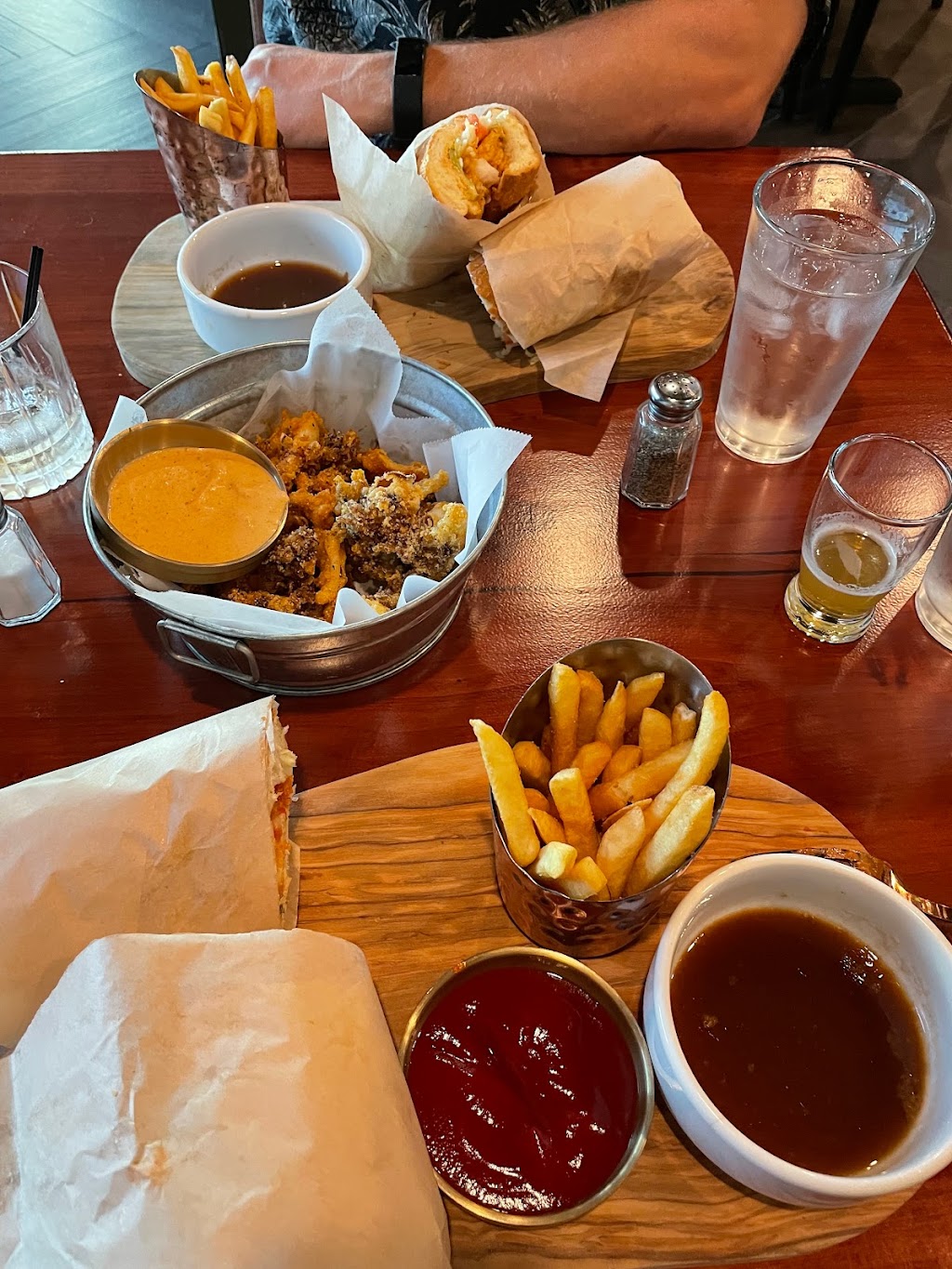 Jellyfish Seafood Bar | restaurant | 773 1st St, Gilroy, CA 95020, USA | 4088423203 OR +1 408-842-3203