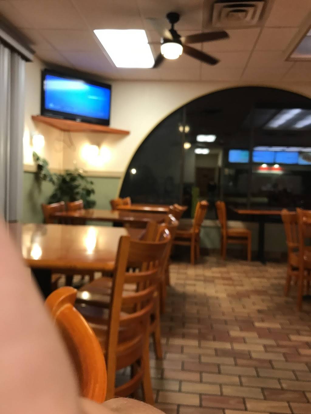 King Gyros | restaurant | 1827 N Michigan St, Plymouth, IN 46563, USA | 5749354044 OR +1 574-935-4044