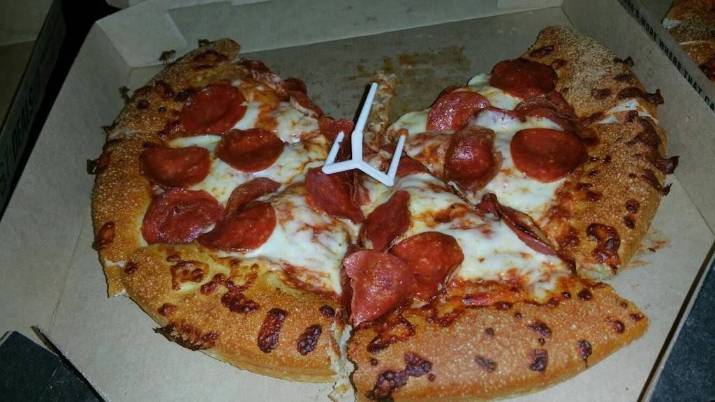 Pizza Hut | restaurant | 5213 Whittier Blvd, Los Angeles, CA 90022, USA | 3232670300 OR +1 323-267-0300