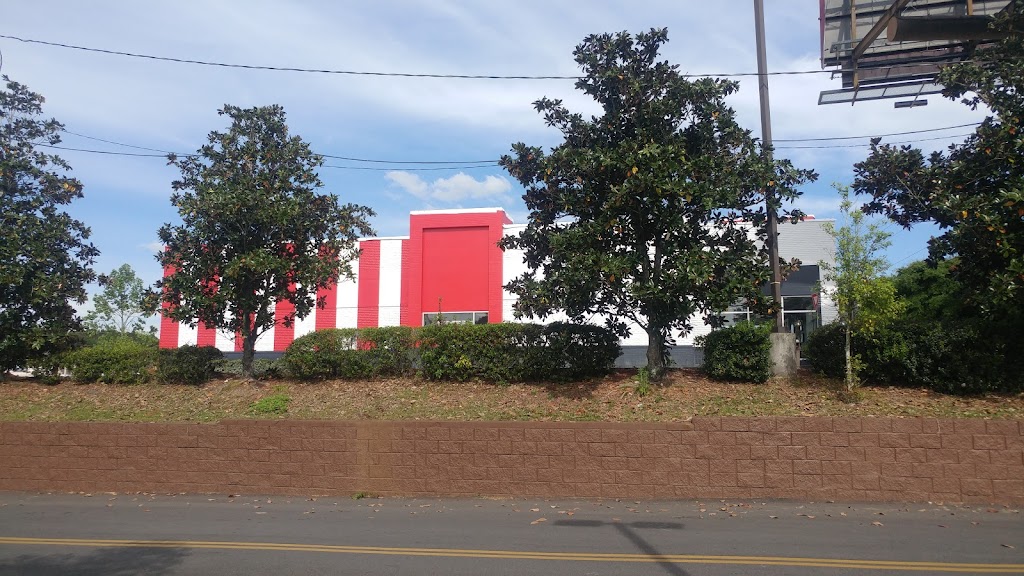 KFC | restaurant | 3008 Apalachee Pkwy, Tallahassee, FL 32301, USA | 8508777620 OR +1 850-877-7620