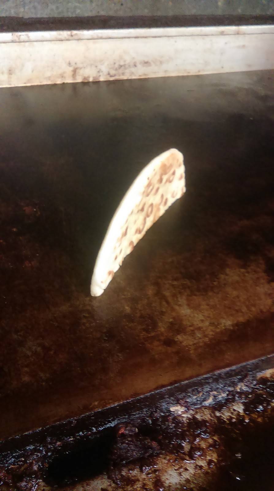 The Village Grille | restaurant | 5650 Main St, Williamsville, NY 14221, USA | 7166269944 OR +1 716-626-9944