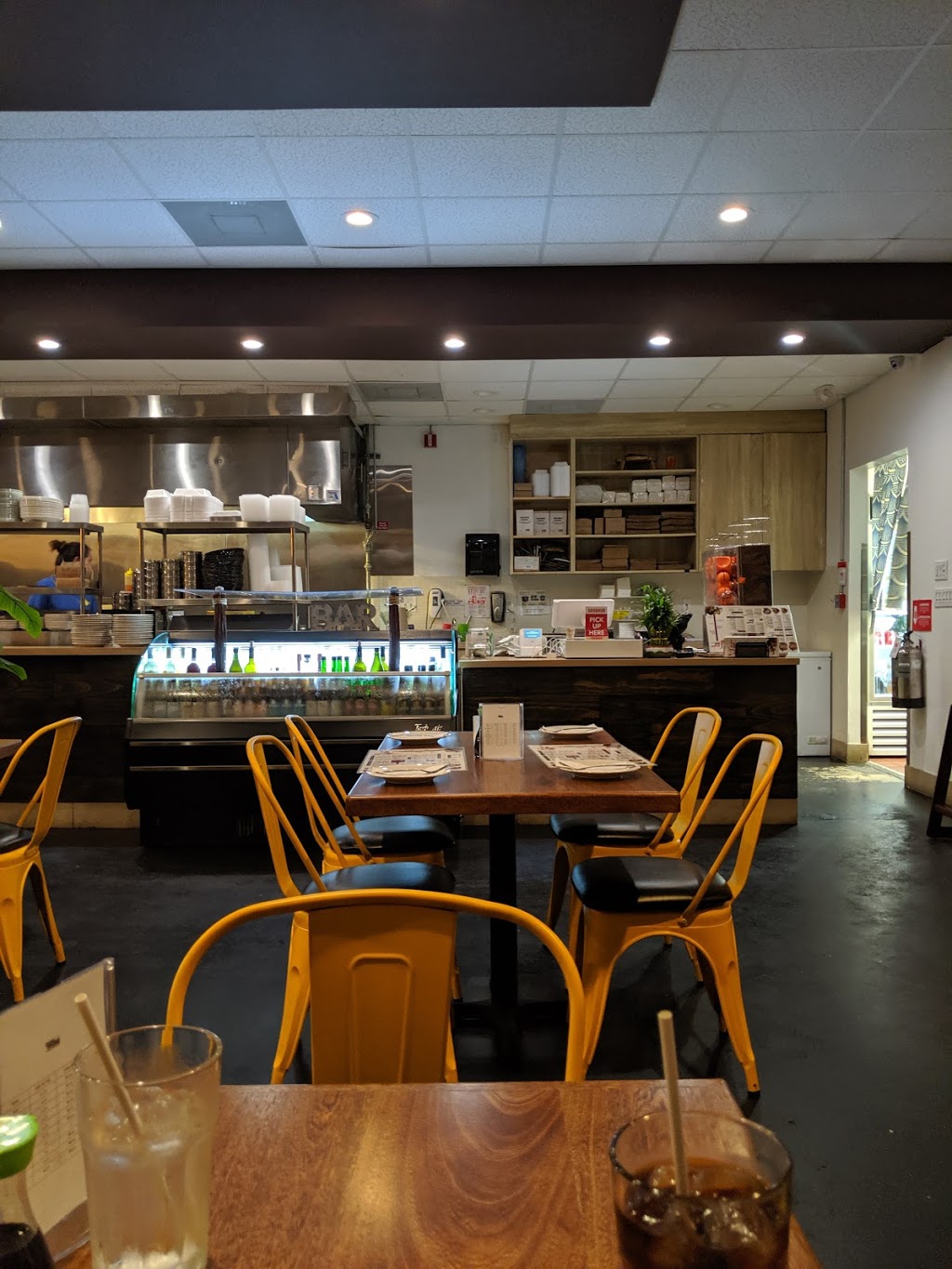 Bangkok Bistro Thai & Sushi | restaurant | 1527 N Federal Hwy, Fort Lauderdale, FL 33304, USA | 9549085865 OR +1 954-908-5865