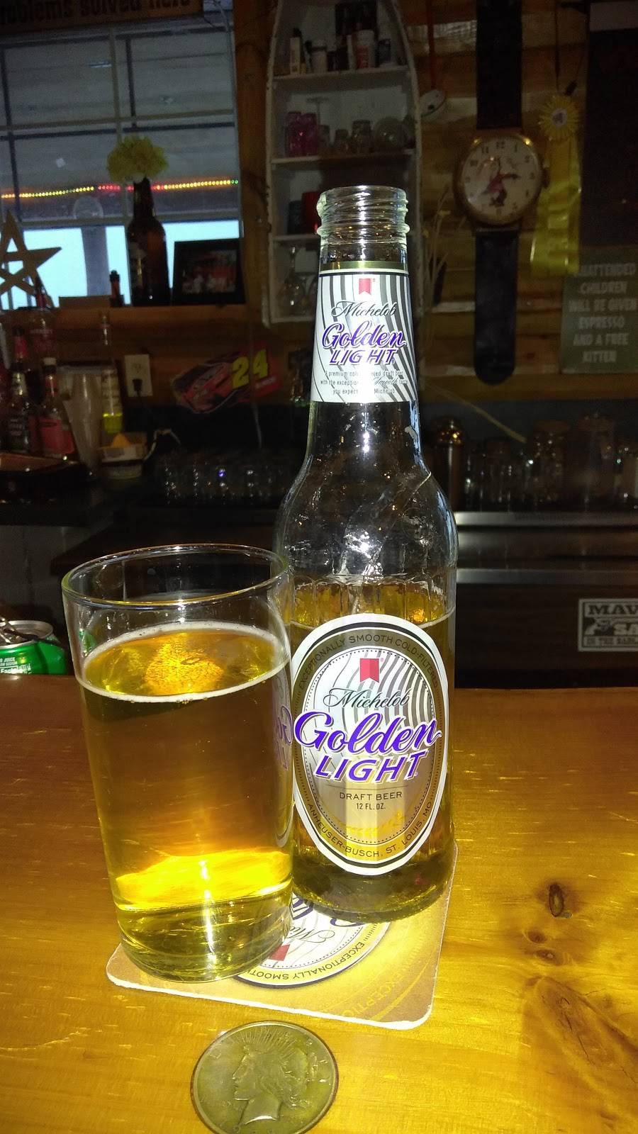 Maverick’s Saloon | restaurant | 29410 Beroun Crossing Rd, Pine City, MN 55063, USA | 3206296299 OR +1 320-629-6299