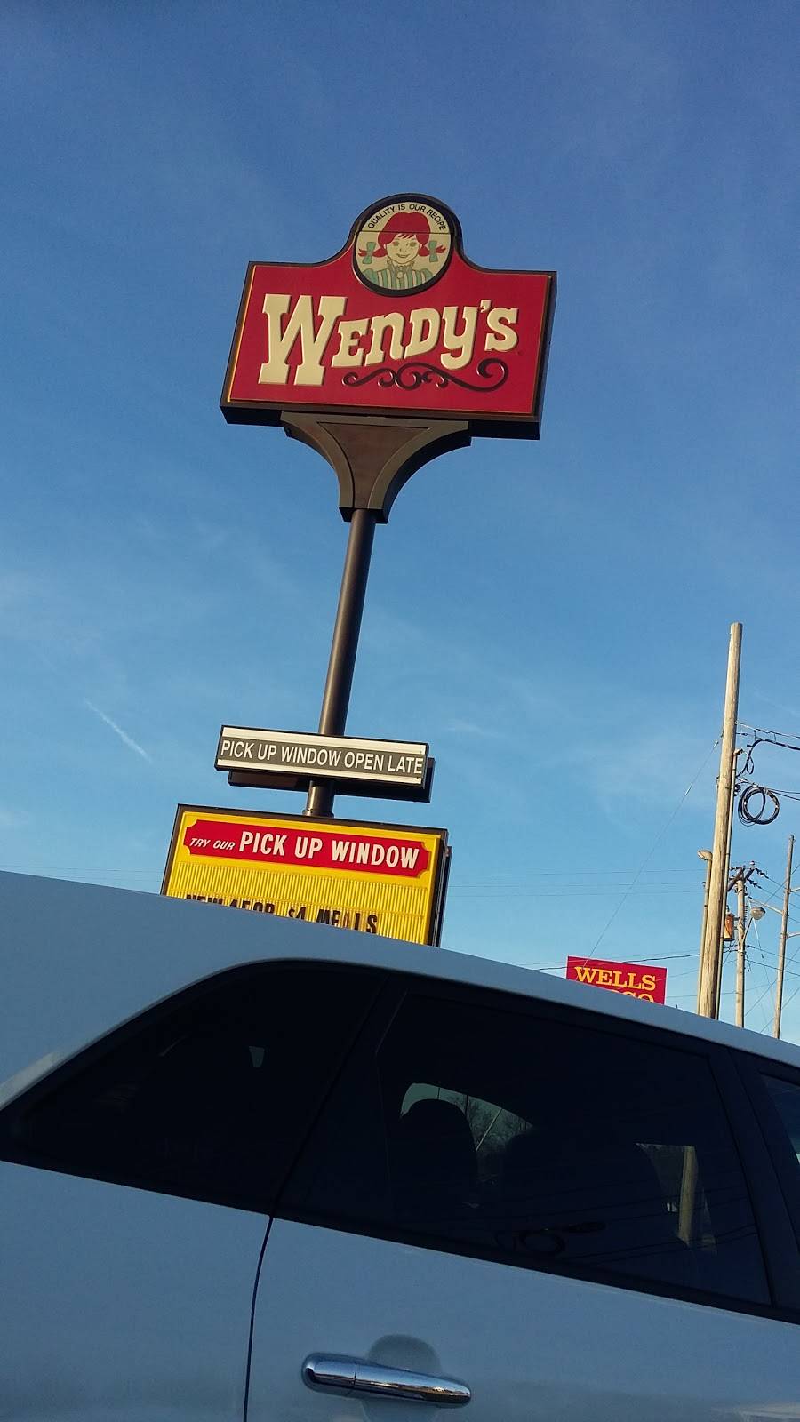 Wendys | restaurant | 2100 Westchester Dr, High Point, NC 27262, USA | 3368823088 OR +1 336-882-3088