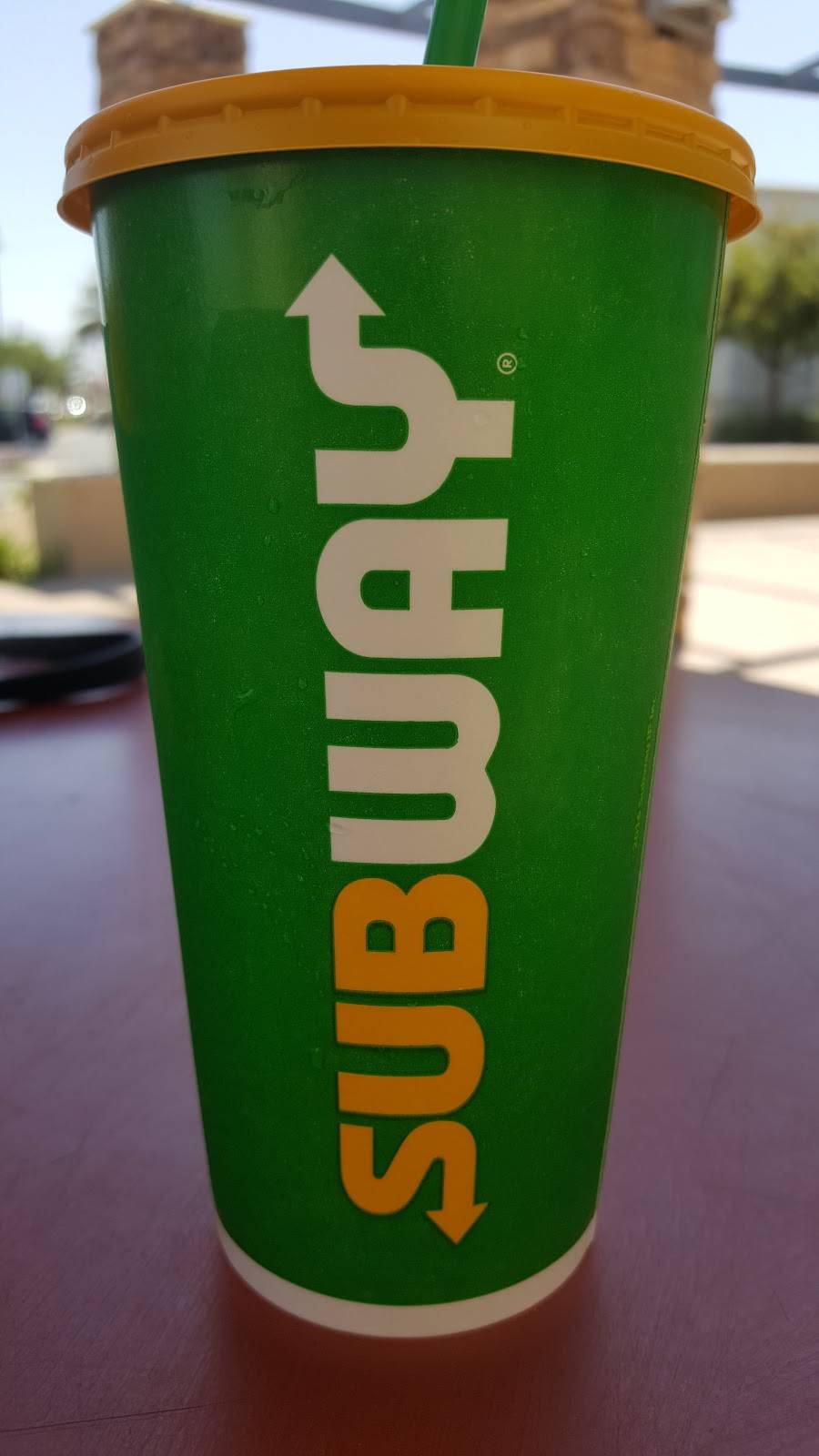Subway | restaurant | 118 W Stetson Ave, Hemet, CA 92543, USA | 9519298533 OR +1 951-929-8533