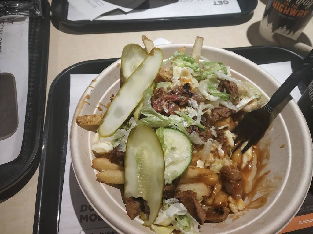 Harveys | meal takeaway | 401 Bayfield St, Barrie, ON L4M 3C5, Canada | 7057373911 OR +1 705-737-3911