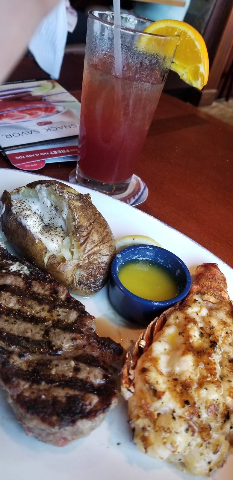 Red Lobster | restaurant | 2328 Commercial Way, Spring Hill, FL 34606, USA | 3526865207 OR +1 352-686-5207