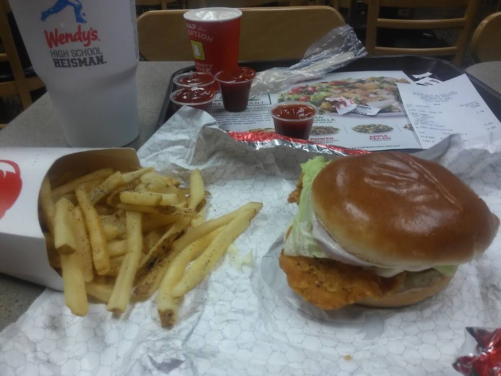 Wendys | restaurant | 2027 Maysville Ave, Zanesville, OH 43701, USA | 7404530000 OR +1 740-453-0000