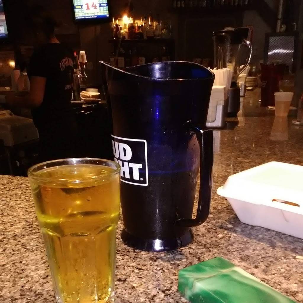 Captain Johns | restaurant | 333 Westford St, Lowell, MA 01851, USA | 9784580752 OR +1 978-458-0752