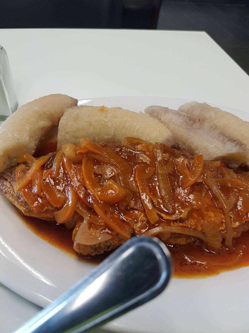 Caribbean Delight | restaurant | 221 Woodlawn Rd W B9, Guelph, ON N1H 8P4, Canada | 5192654526 OR +1 519-265-4526