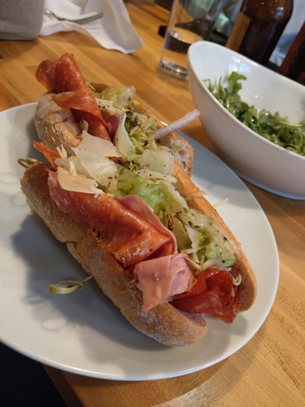 Red Apron Butcher | meal takeaway | 709 D St NW, Washington, DC 20004, USA | 2025245244 OR +1 202-524-5244