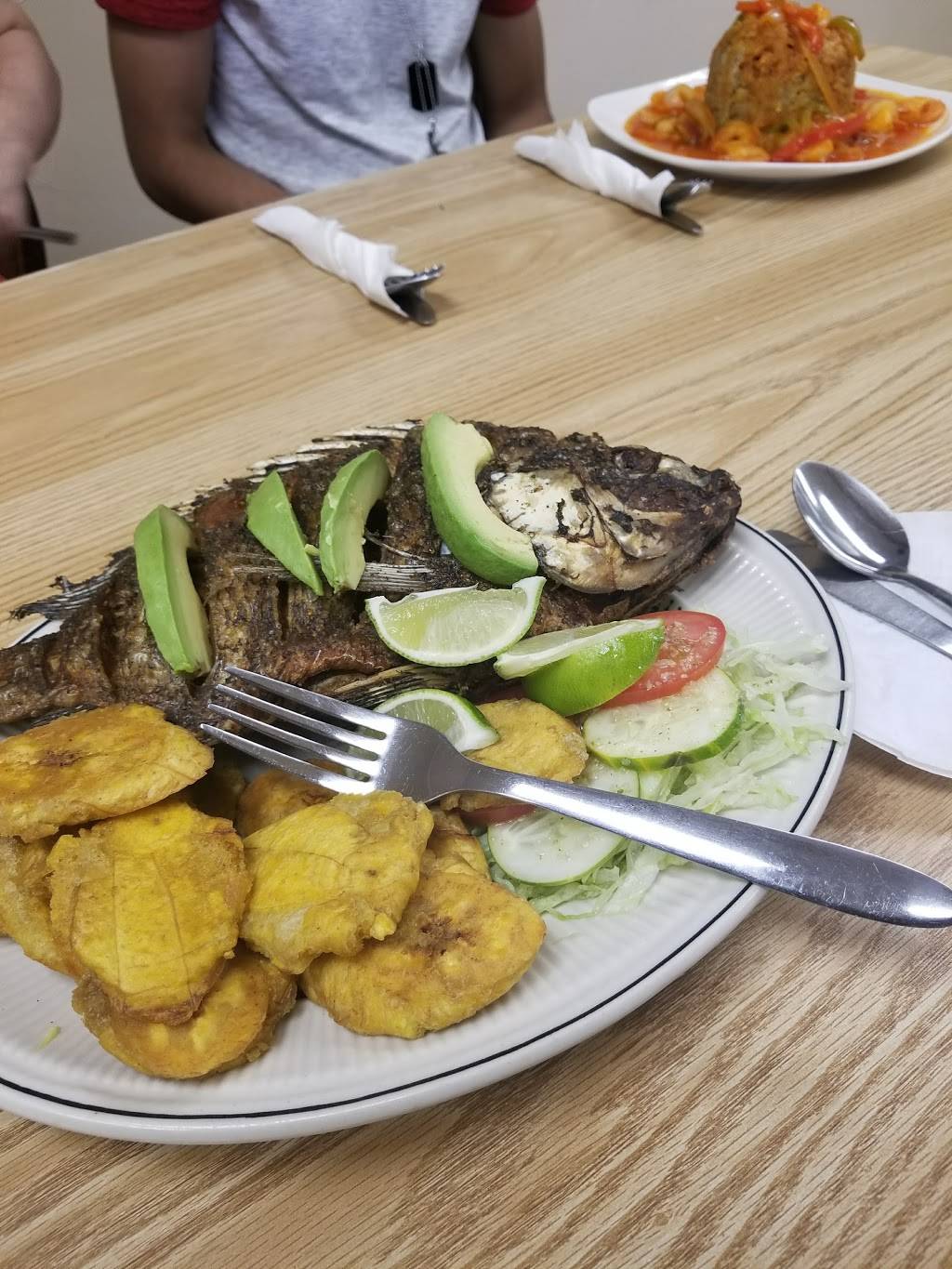 Rincón Criollo Restaurant | restaurant | 1523 Grandville Ave SW, Grand Rapids, MI 49503, USA | 6162415591 OR +1 616-241-5591