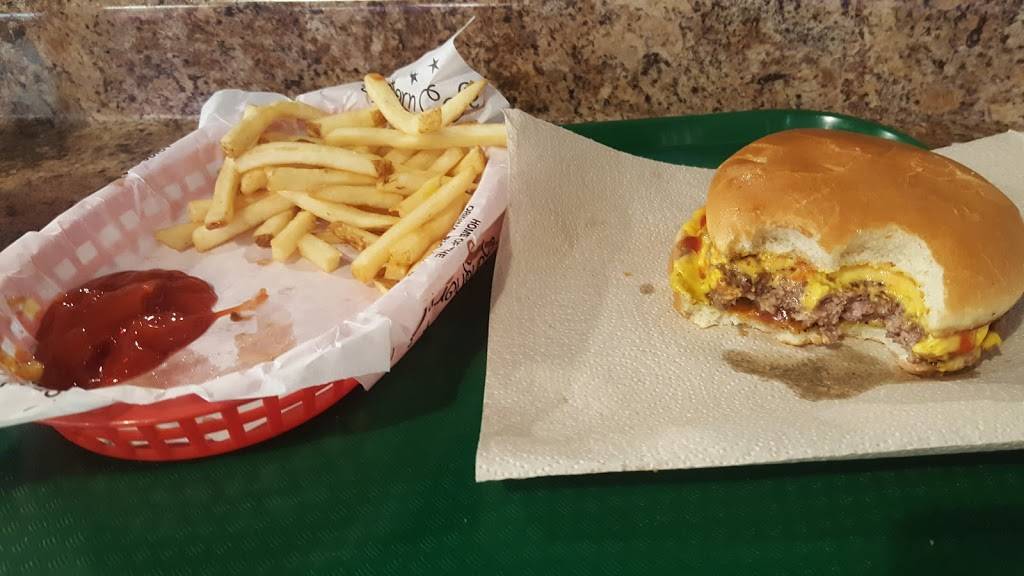 The Longhorn Cafe | restaurant | 12311 Nacogdoches Rd, San Antonio, TX 78217, USA | 2104675353 OR +1 210-467-5353