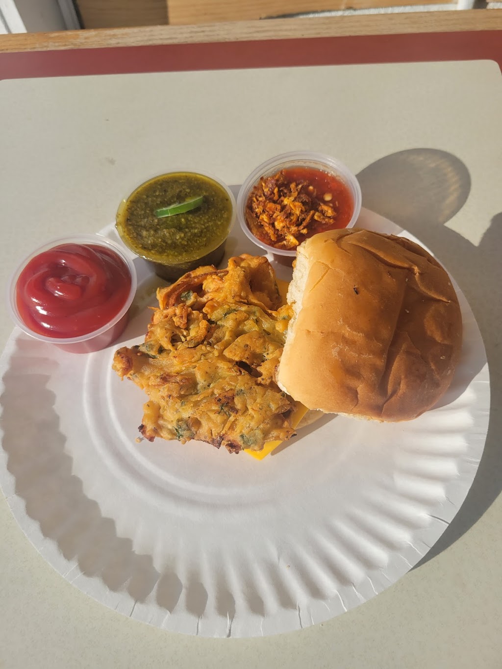 Britannia International Fast Food and Cafe | restaurant | 177 Hodge Ave, Buffalo, NY 14222, USA | 7165480217 OR +1 716-548-0217