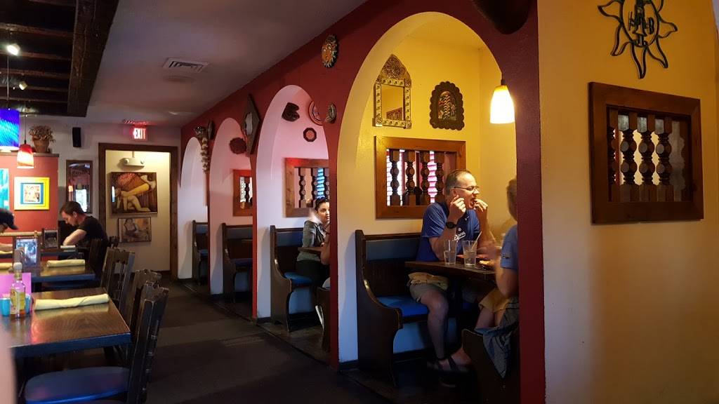 La Paz Mexican Restaurant | restaurant | 321 N Cotner Blvd, Lincoln, NE 68505, USA | 4024669111 OR +1 402-466-9111