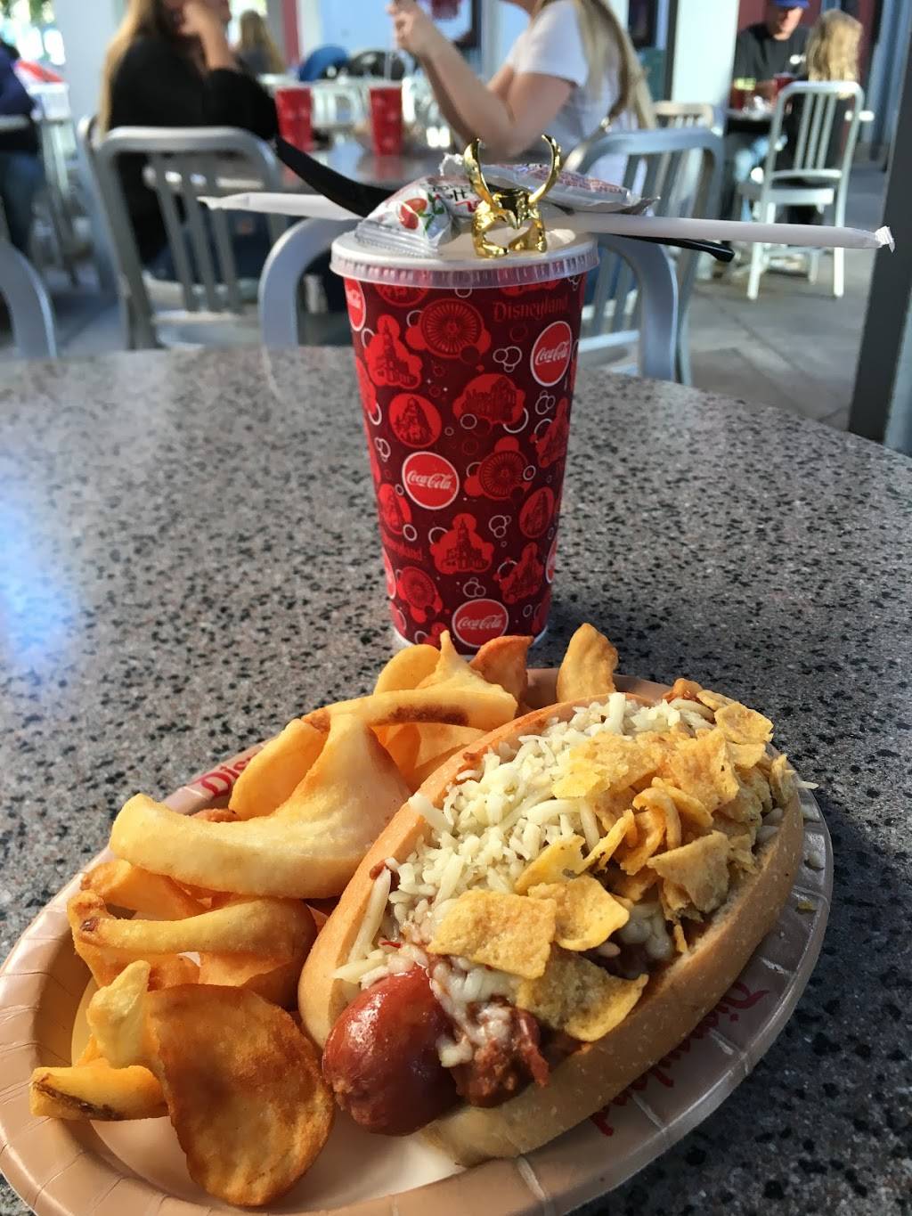 Award Wieners | meal takeaway | 1313 S, Disneyland Dr, Anaheim, CA 92802, USA | 7147813463 OR +1 714-781-3463