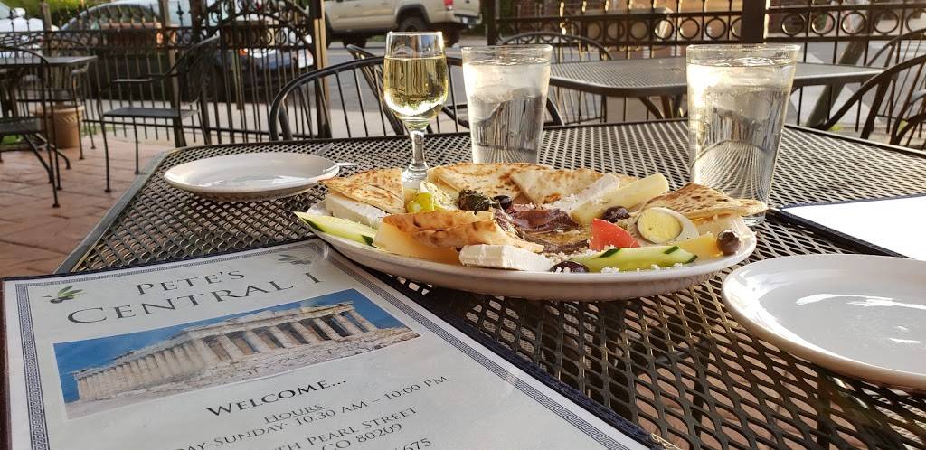 Petes Central One | restaurant | 300 S Pearl St, Denver, CO 80209, USA | 3037786675 OR +1 303-778-6675