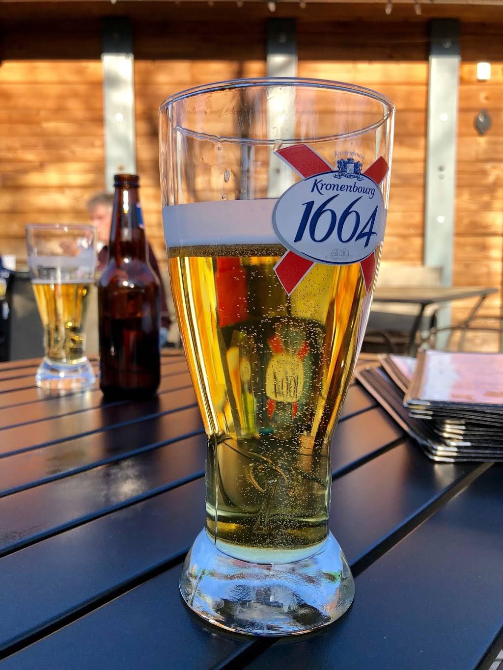 Pub McVey | restaurant | 324 Chemin de Lac Sainte-Marie, Lac-Sainte-Marie, QC J0X 1Z0, Canada | 8194674935 OR +1 819-467-4935