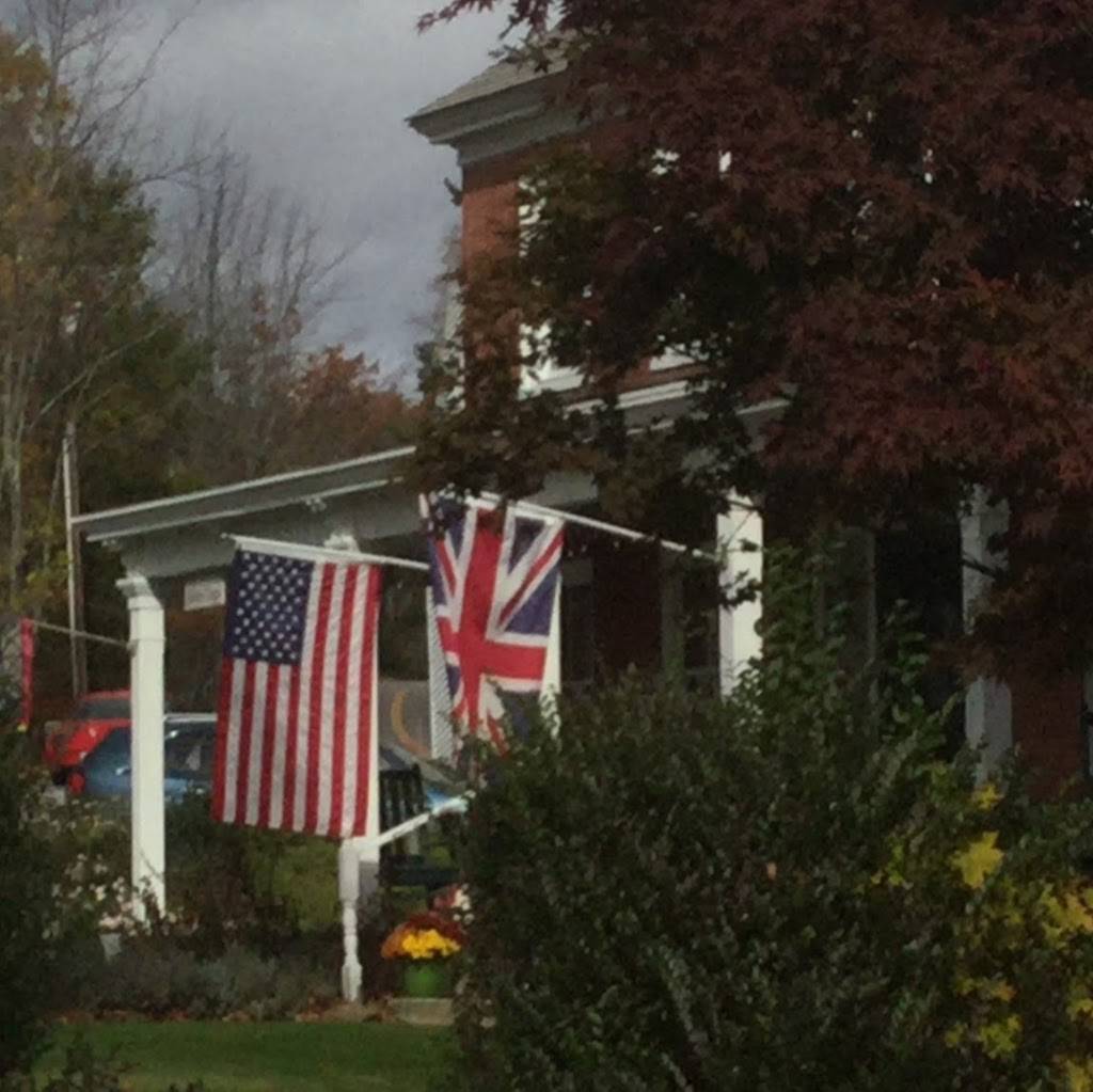 Birchwood Inn & London Tavern | restaurant | 340 NH-45, Temple, NH 03084, USA | 6038783285 OR +1 603-878-3285