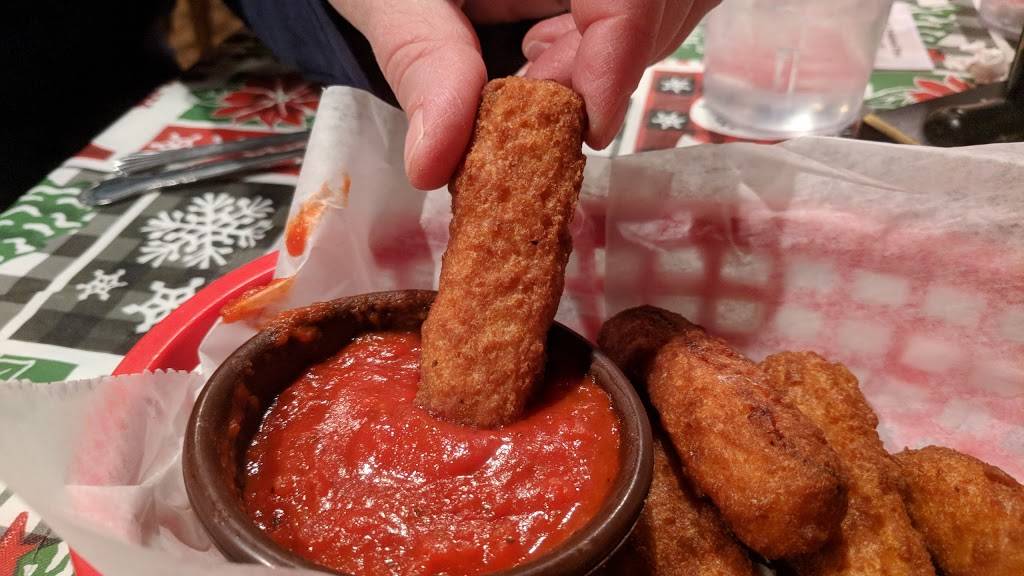 Cruisers Restaurant | restaurant | 810 Bank St, Lodi, OH 44254, USA | 3309482100 OR +1 330-948-2100