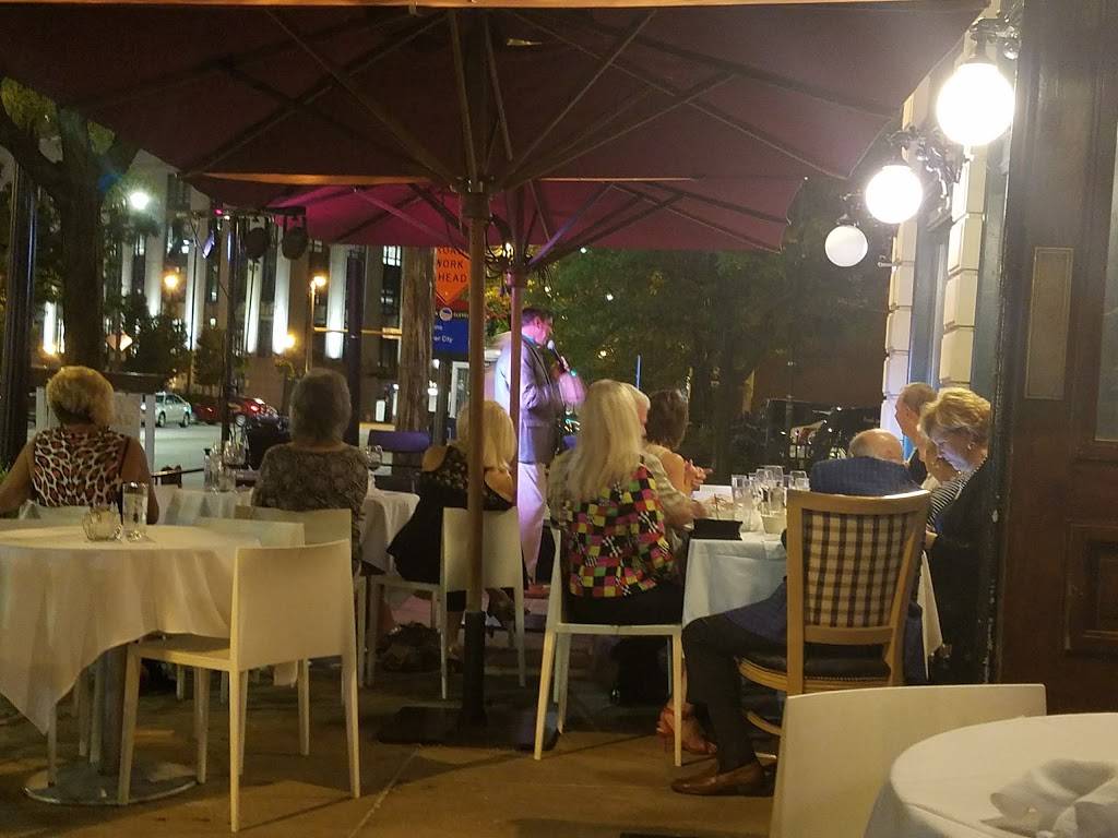 Johnnys Downtown | restaurant | 1406 W 6th St, Cleveland, OH 44113, USA | 2166230055 OR +1 216-623-0055