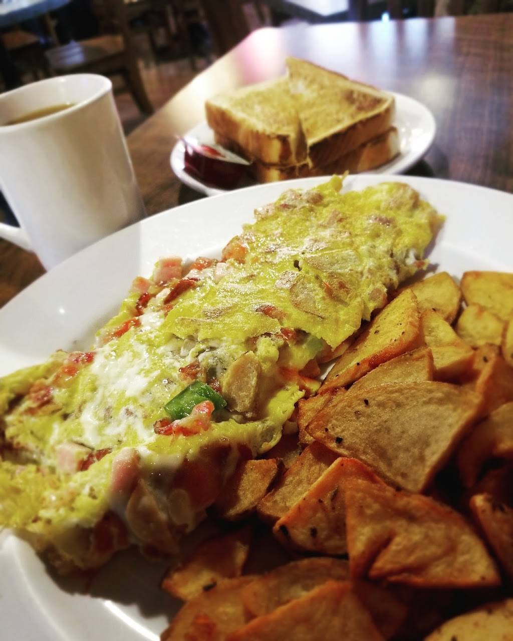 Rankins Grill | restaurant | 1342 Main St E, Hamilton, ON L8K 1B5, Canada | 9055451579 OR +1 905-545-1579