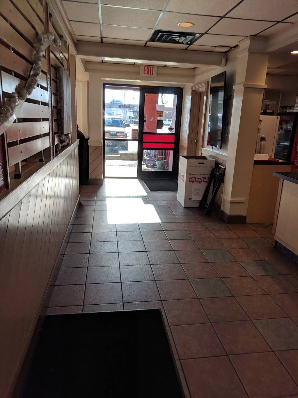 Fazolis | restaurant | 1500 N W Ave, Jackson, MI 49202, USA | 5177961974 OR +1 517-796-1974