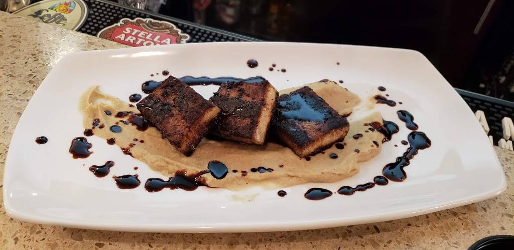 Bullfeathers | restaurant | 410 First St SE, Washington, DC 20003, USA | 2024840228 OR +1 202-484-0228