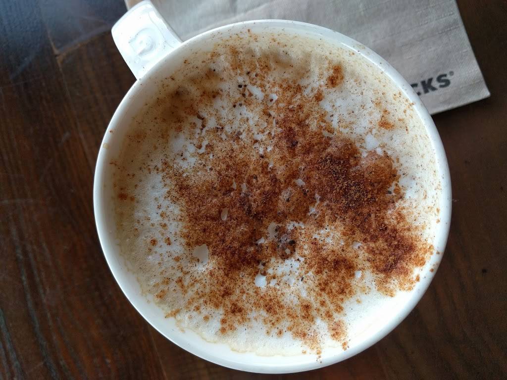 Starbucks | cafe | 4216 24th Ave Ste 200, Fort Gratiot Twp, MI 48059, USA | 8103855020 OR +1 810-385-5020