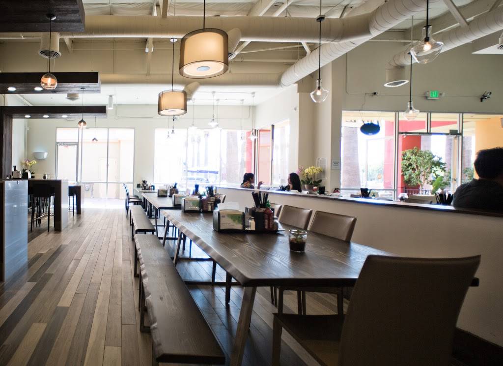 Pho Hoa Noodle Soup | Mercado | restaurant | 3147 Mission College Blvd, Santa Clara, CA 95054, USA | 4087531982 OR +1 408-753-1982