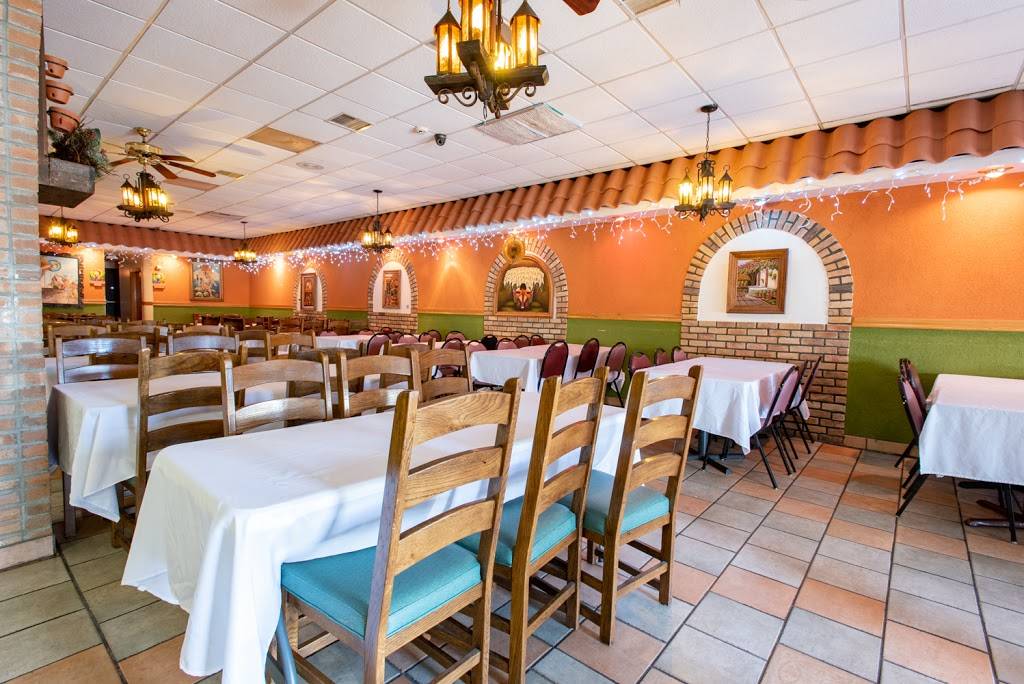 Pepes Mexican Restaurant | restaurant | 3231 W 63rd St, Chicago, IL 60629, USA | 7737786673 OR +1 773-778-6673