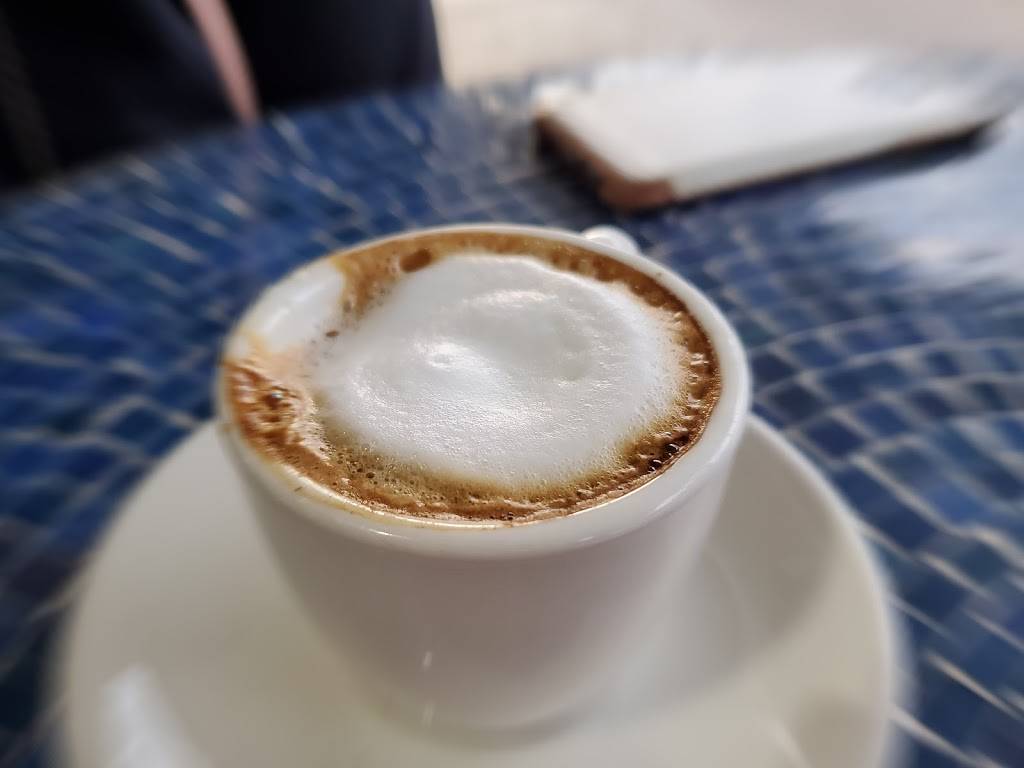 Curb Side Coffee House (Now Good Strangers) | cafe | 114 W 2nd St, Taylor, TX 76574, USA | 5125955656 OR +1 512-595-5656