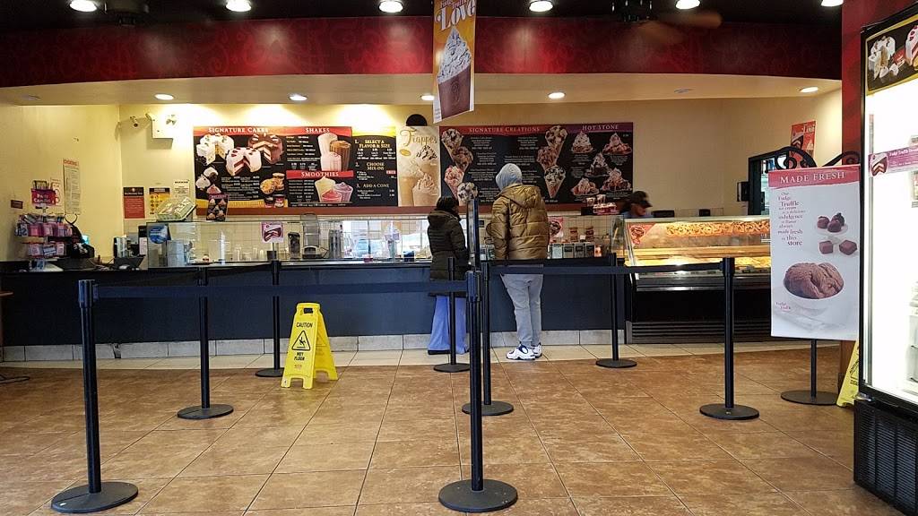 Cold Stone Creamery | bakery | 3165 Harkness Ave, Brooklyn, NY 11235, USA | 7188911114 OR +1 718-891-1114