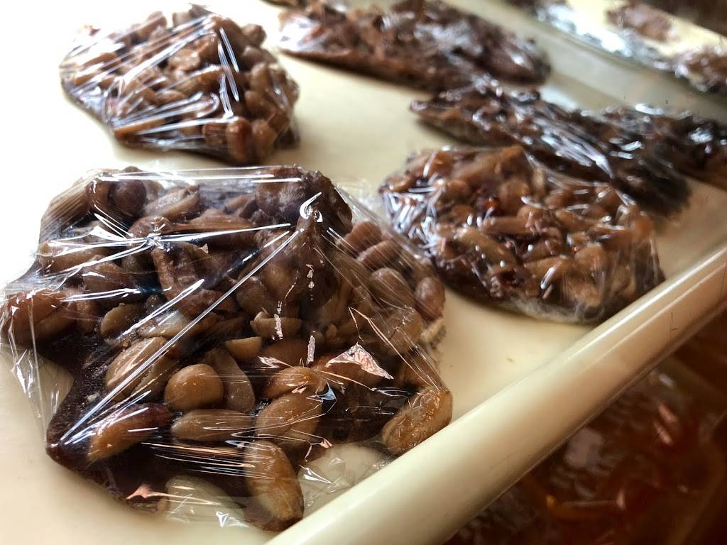 Golden Krust | restaurant | 147-10 Rockaway Blvd, Jamaica, NY 11436, USA | 7188453808 OR +1 718-845-3808