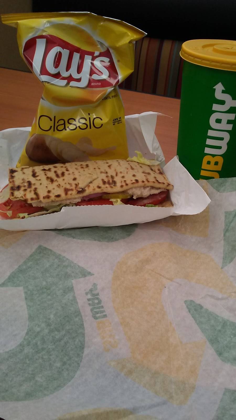 Subway | restaurant | 1018 W Panola St, Carthage, TX 75633, USA | 9036938438 OR +1 903-693-8438