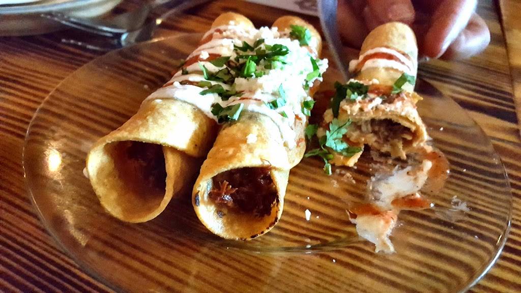 Mula | restaurant | 3932 Farnam St, Omaha, NE 68131, USA | 4023159051 OR +1 402-315-9051