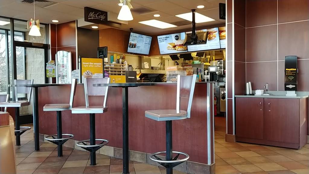 McDonalds | cafe | 148 N Main St, Belchertown, MA 01007, USA | 4133236498 OR +1 413-323-6498