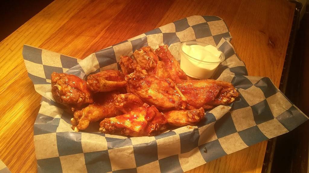 Rosie OGradys Irish American Pub | night club | 2127 Boundary St #2, Beaufort, SC 29902, USA | 8433797676 OR +1 843-379-7676