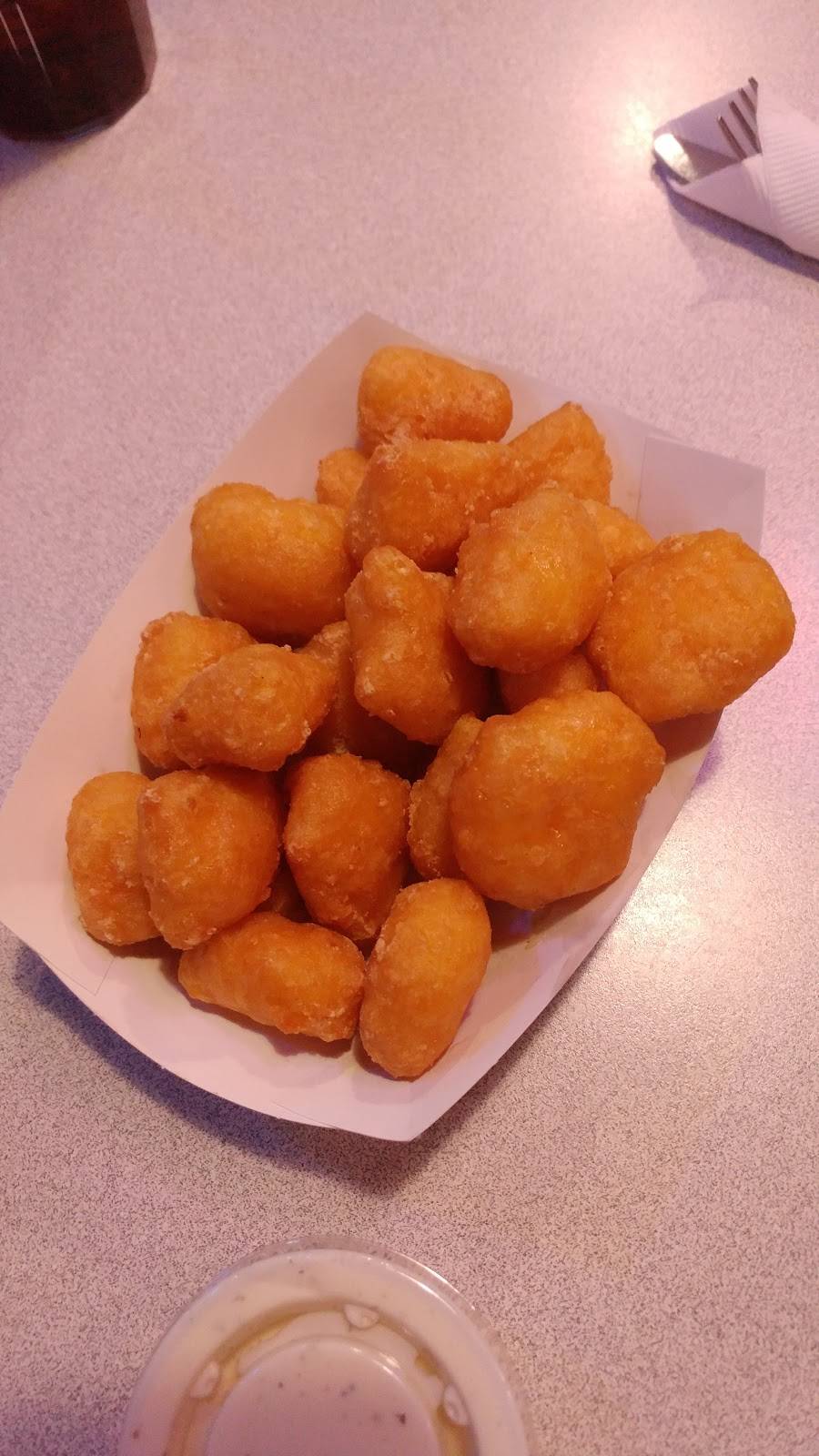 Official Time Out | restaurant | 68 E Elm St, Canton, IL 61520, USA | 3096476553 OR +1 309-647-6553