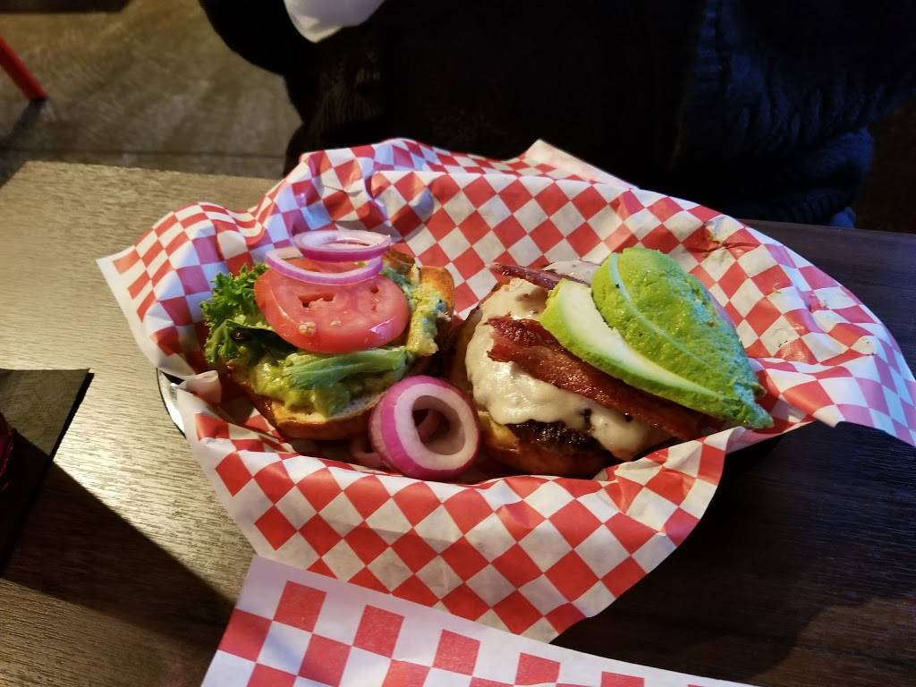 Basement Burger Bar | restaurant | 1326 Brush St, Detroit, MI 48226, USA | 3138183708 OR +1 313-818-3708