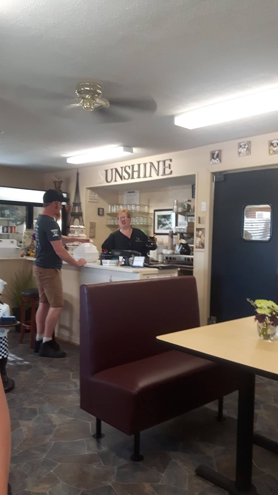 Sunshine Restaurant | restaurant | Sunshine Restaurant, 8237 Plank Rd, Straffordville, ON N0J 1Y0, Canada | 5198663770 OR +1 519-866-3770