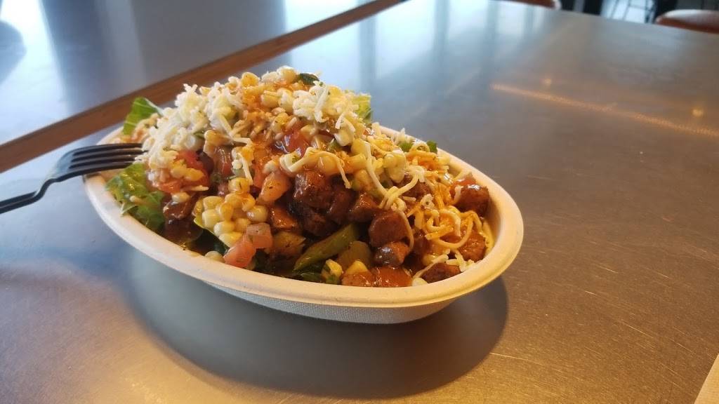 Chipotle Mexican Grill | restaurant | 2093 Smithaven Plaza, Lake Grove, NY 11755, USA | 6312652865 OR +1 631-265-2865